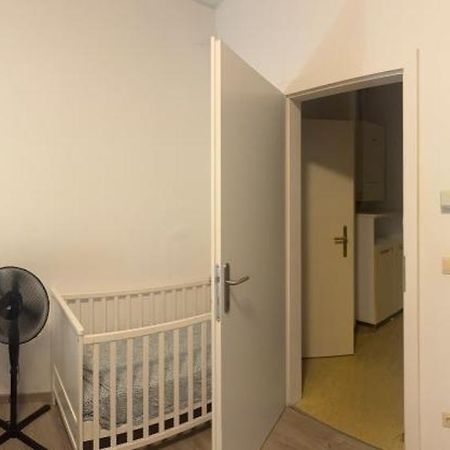 Ganze Klein Unterkunft 1100 Wien Εξωτερικό φωτογραφία