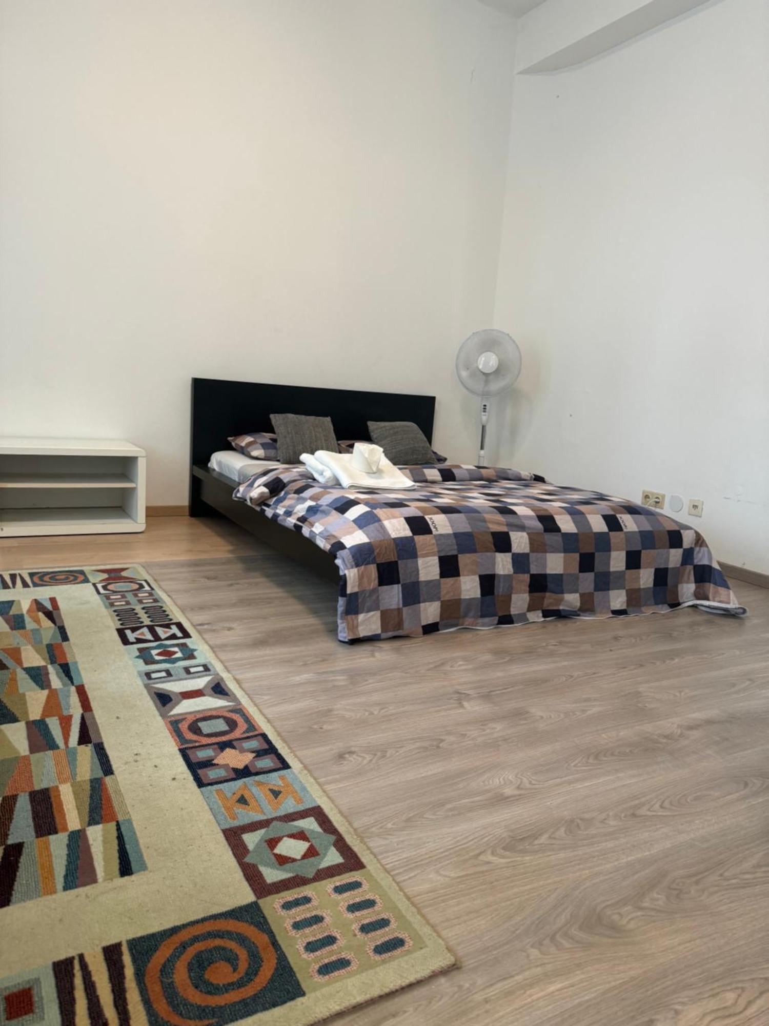 Ganze Klein Unterkunft 1100 Wien Εξωτερικό φωτογραφία